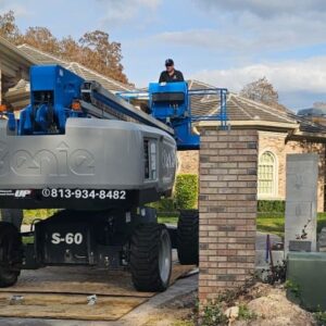 GENIE S-60X BOOM LIFT