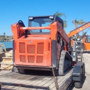 TRACK LOADER SVL-65